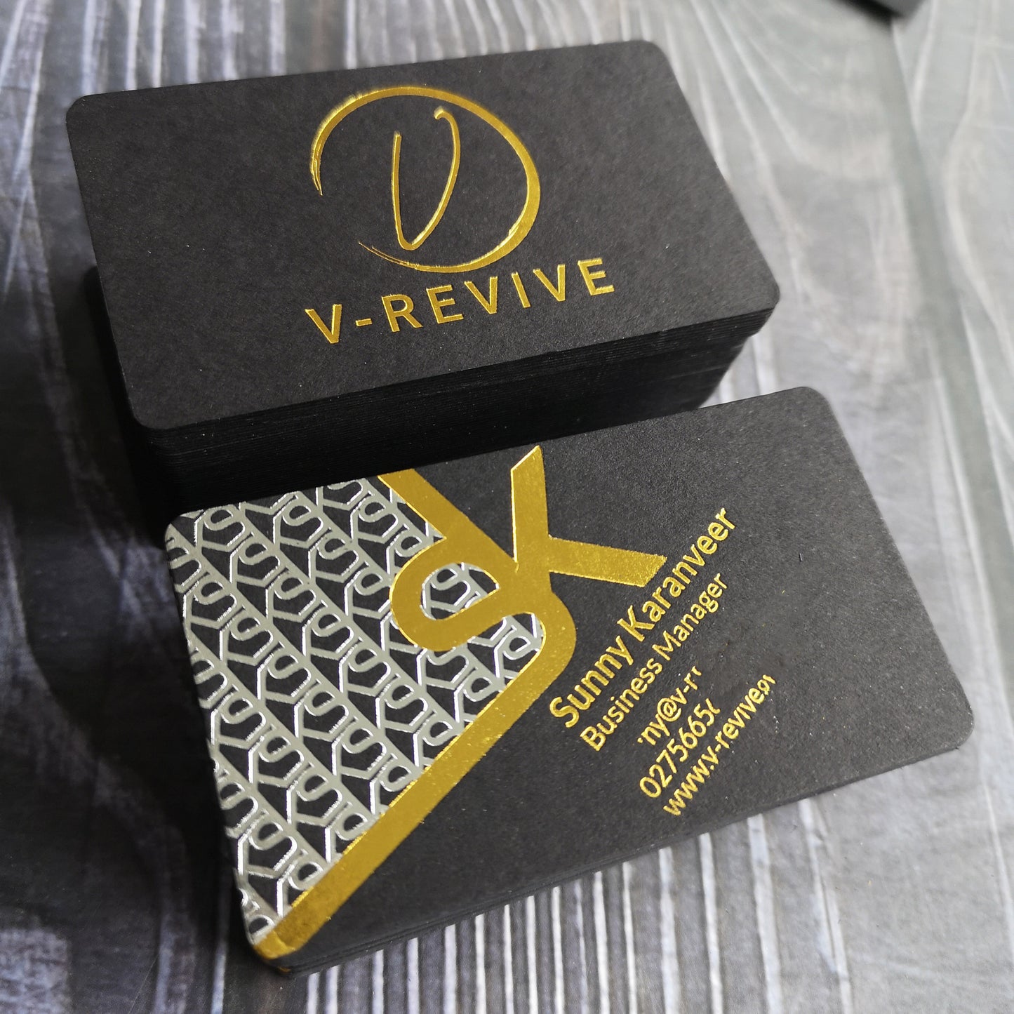 Luxury black business card printing gold and silver foil with shiny edge foil